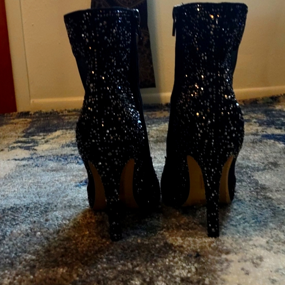 Express Booties - Picture 4 of 4